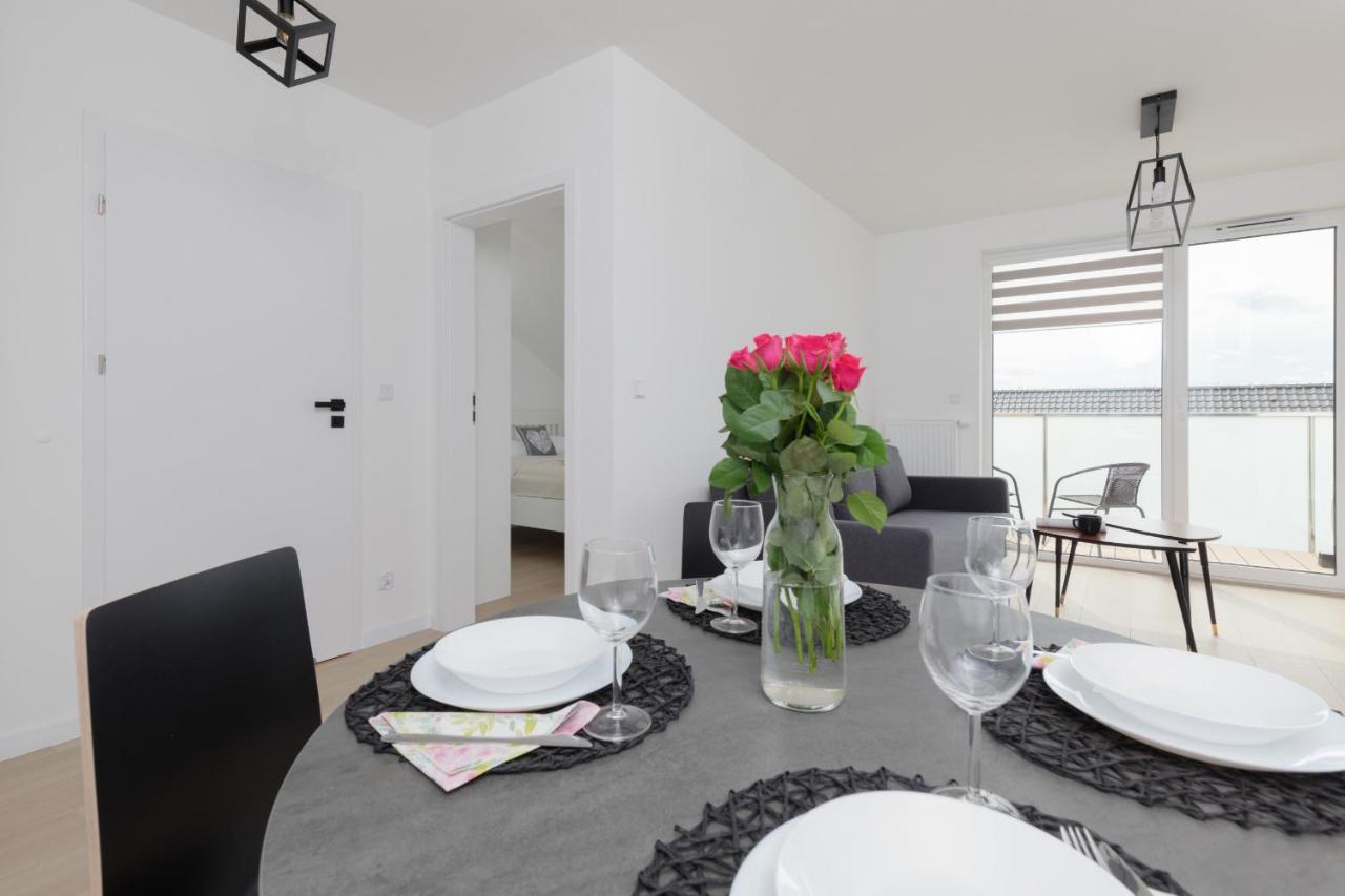 Posesja Kapitańska Apartments Grzybowo by Renters Zewnętrze zdjęcie