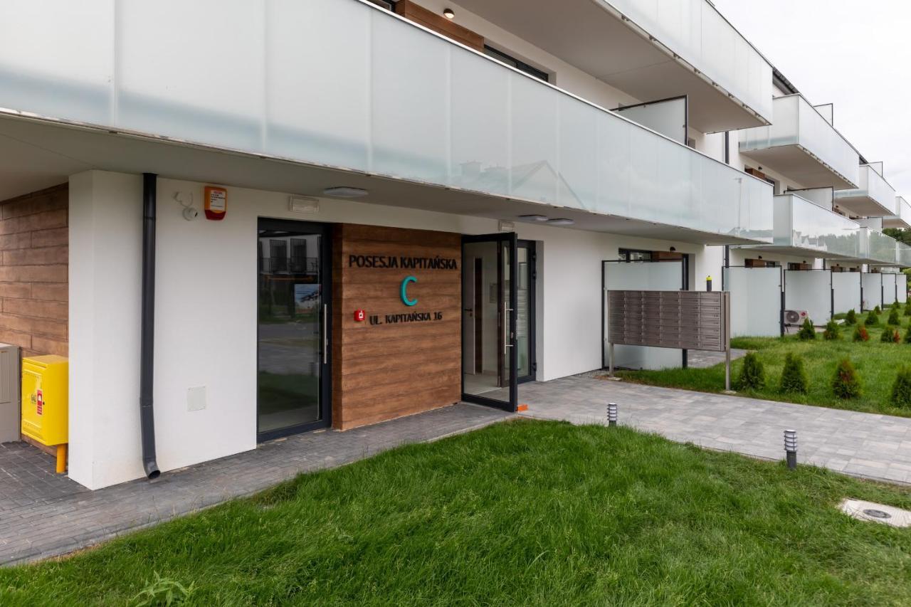 Posesja Kapitańska Apartments Grzybowo by Renters Zewnętrze zdjęcie